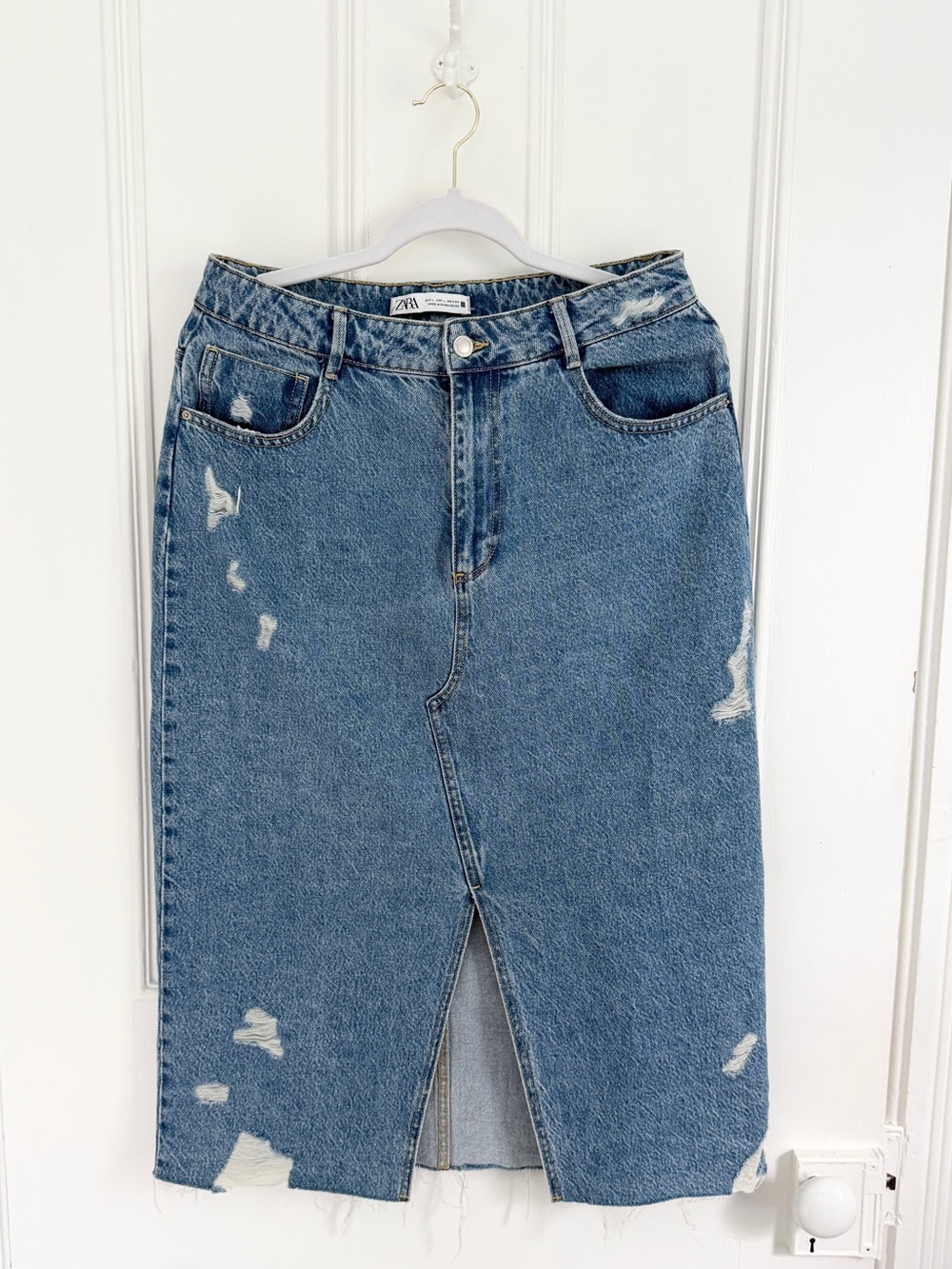 Zara Distressed Denim Midi Skirt – Size Large - NWOT